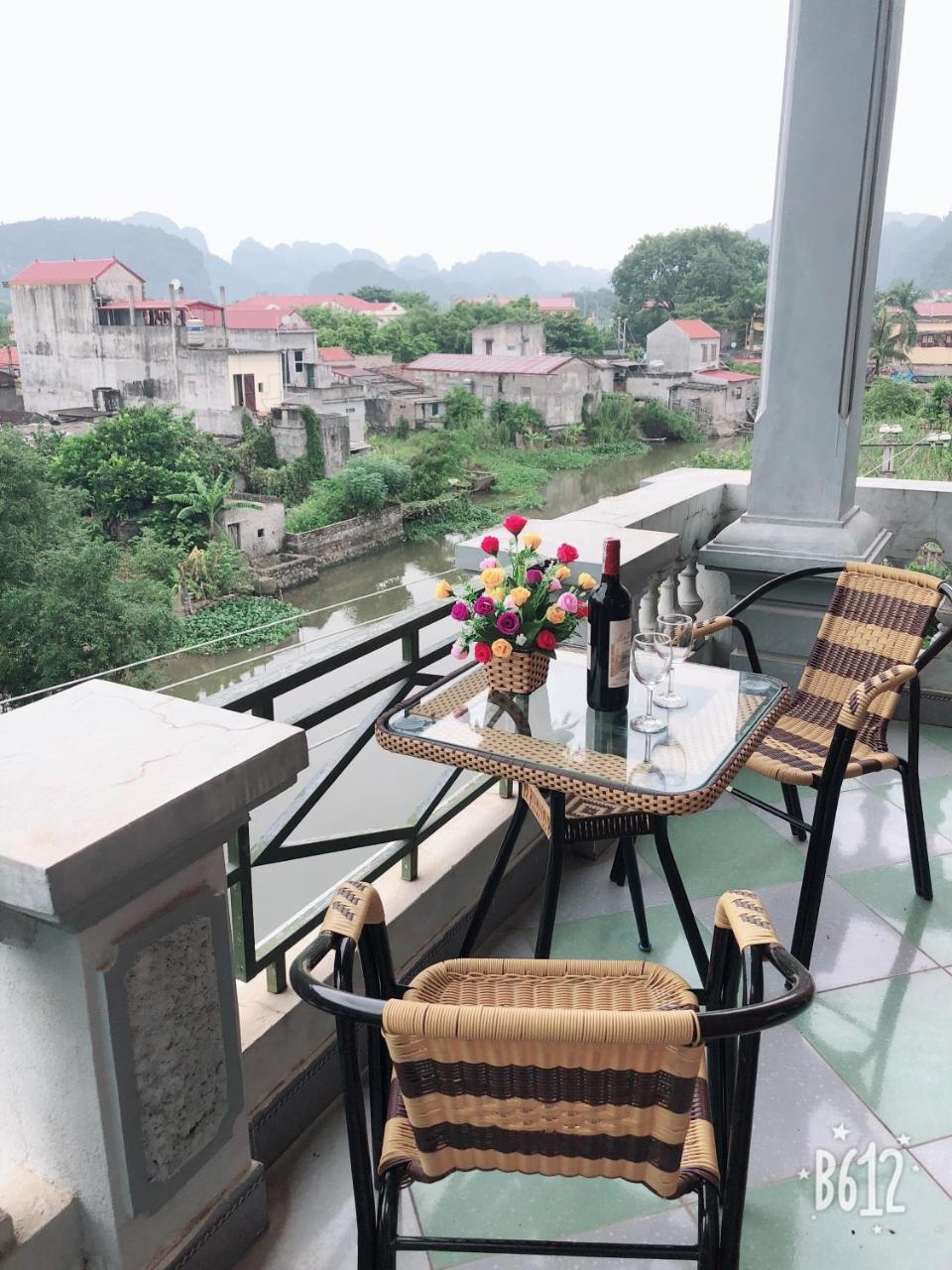 Thành Homestay Ninh Binh Esterno foto