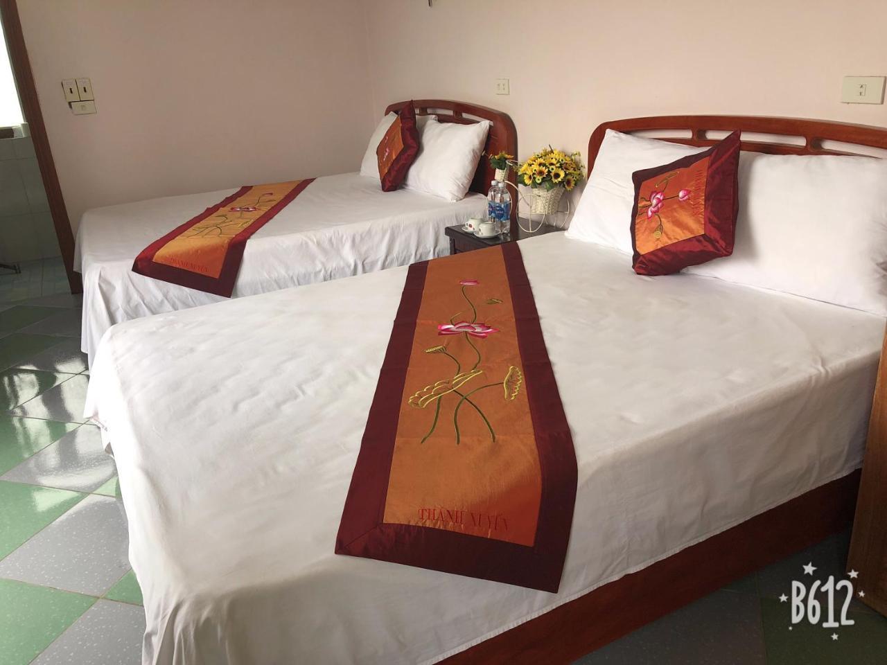 Thành Homestay Ninh Binh Esterno foto
