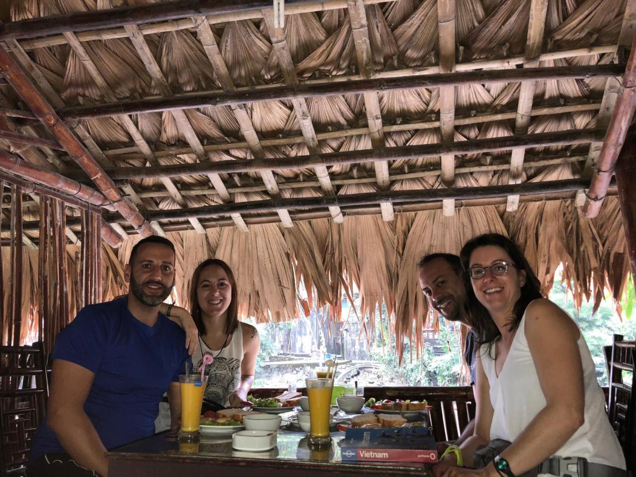 Thành Homestay Ninh Binh Esterno foto
